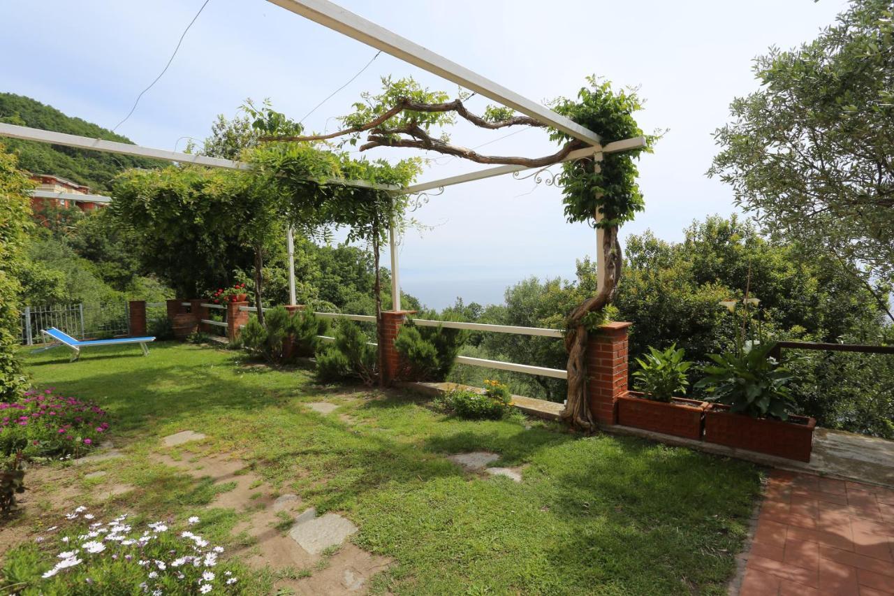 Villa Gio - Terrazza Nel Blu Bergeggi Exteriér fotografie